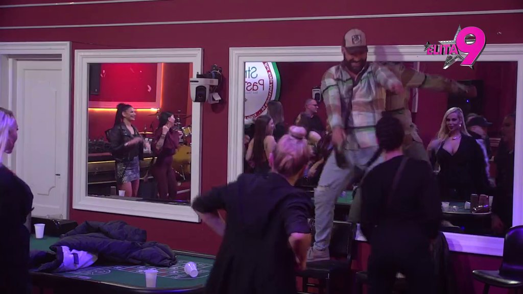 OVAKO NEŠTO NIKO NIJE OČEKIVAO: Asmin ne sme da pogleda Maju, Kačavenda i Miki na korak od poljupca, a njih dvoje su ozvaničili vezu