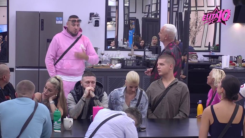 Filip Car obelodanio nove detalje: Maju i Alibabu unakazio kao nikad do sad, pa ljutom suparniku obećao okršaj kakav se ne pamti! (VIDEO)