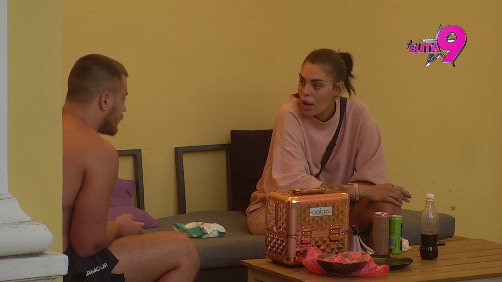 Novi okršaj, stare rane i jecaji: Mina se ponovo slomila zbog Viktora, jedan momenat je bio dovoljan za očajnički vapaj! (VIDEO)