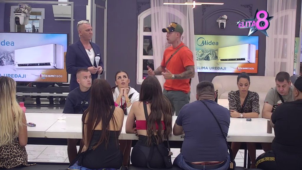 GASTOZ NA STUBU SRAMA: Takmičari ga osudili zbog ponižavanja Anđele, zaratio na više frontova! (VIDEO)