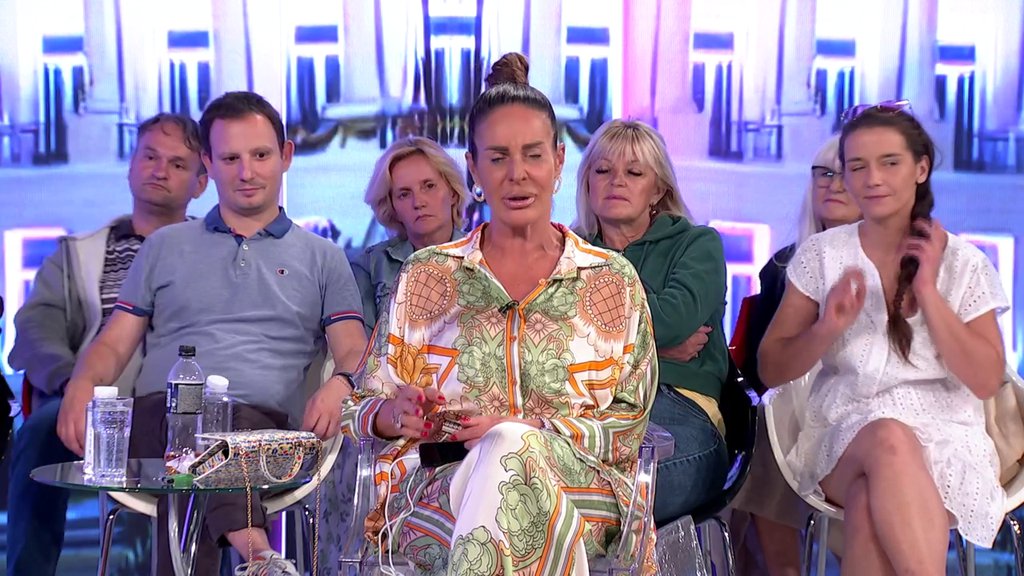 Na meti žestokih osuda: Gledateljka urnisala Kačavendu zbog psovanja Gastozove pokojne majke! (VIDEO)