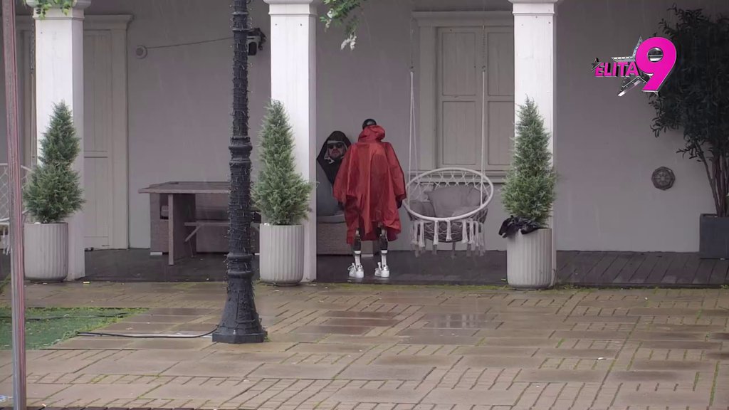 PRIJATELJI SU TU U NEVOLJI! Toša i Kačavenda uspeli da Janjušu za nijansu olakšaju pretežak dan! Uspeli nemoguće! (VIDEO)