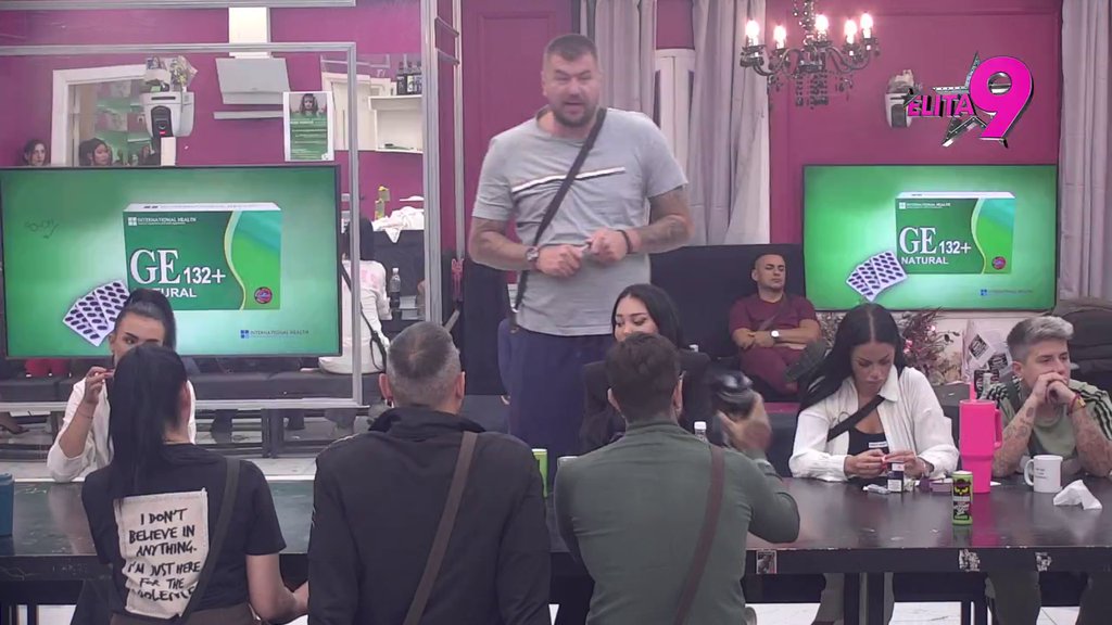 NE TREBA TI VEĆEG NEPRIJATELJA OD ASMINA I MEVLIDE! Janjuš svojim izlaganjem dao Maji savet, pa uroš demolirao Đukića: Neinteligentan si i prazan (VIDEO)