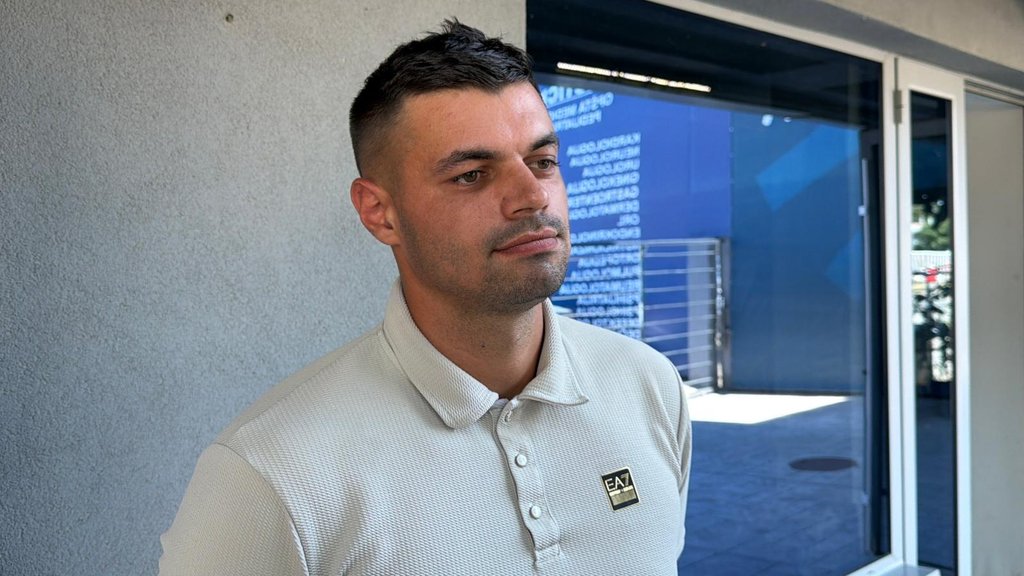 GODINAMA JE STUDIRAO RIJALITI Amar Hamzić se naoštrio za Elitu 10, a kada Gastoz vidi šta je rekao za Anđelu, neće mu biti dobro (VIDEO)