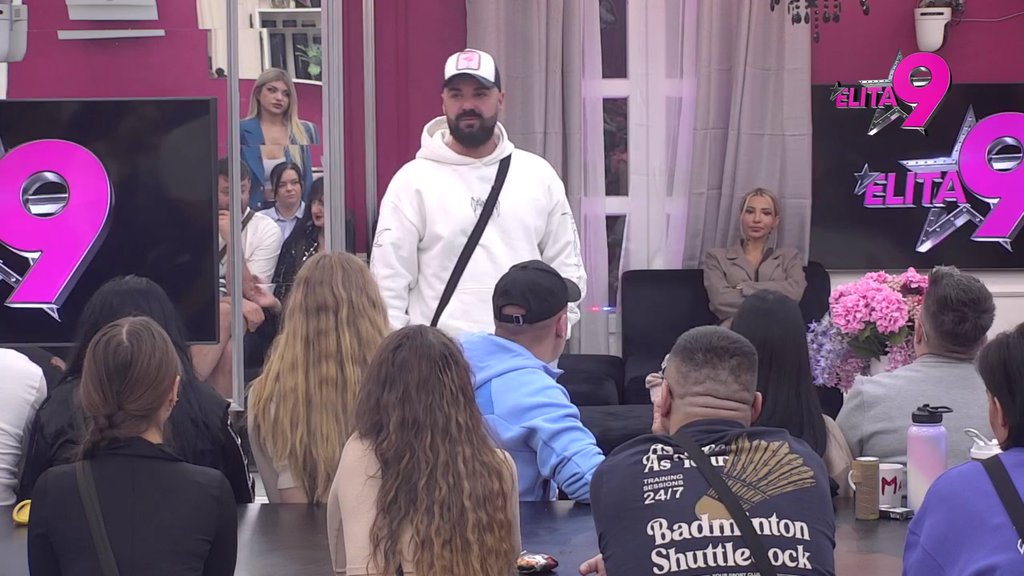 Od kada je Aneli ušla... Janjuš uveren da je Maja OPČINJENA Lukom, Marinkovićeva skočila da se odbrani: Kad je u pravu, ja ću da kažem da je u pravu (VIDEO)