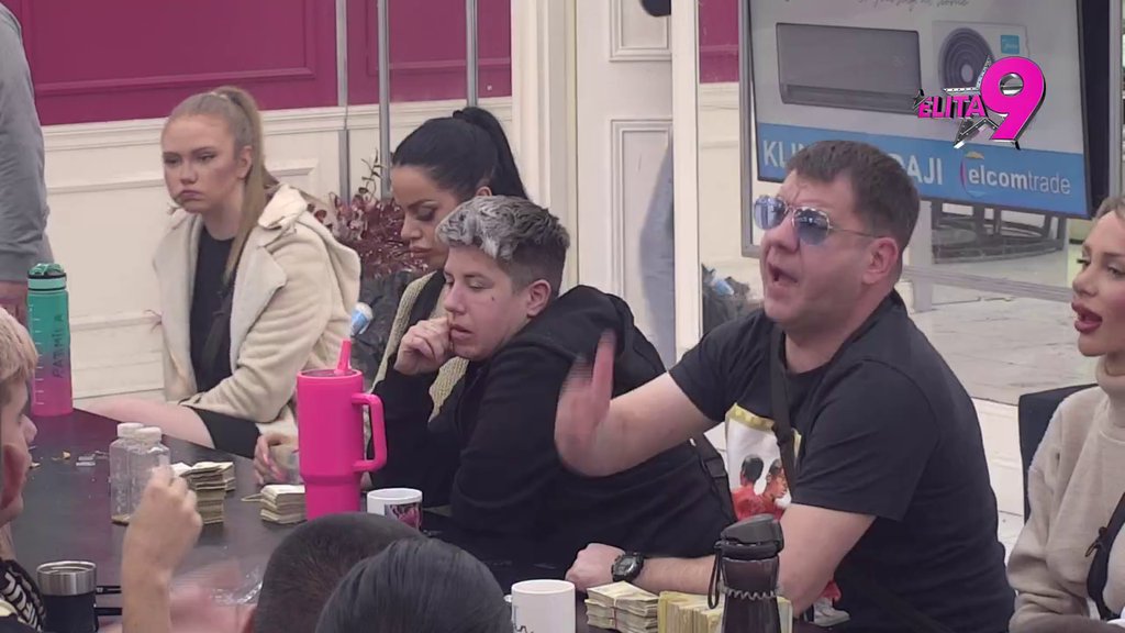 Lunči, srećan ti rođendan! Iz 'Elite' se obratili Luni Đogani, evo ko se setio da joj čestita! (VIDEO)