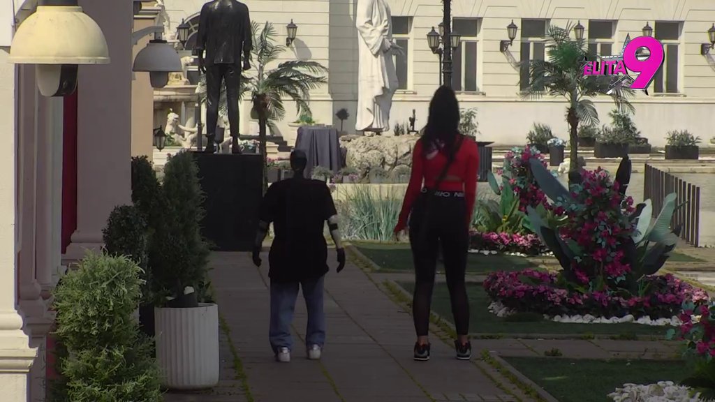 NISTE ZNALI ŠTA RADITE: Toša u svom stilu razgovarao sa Lukom i Anitom o trudnoći, oni blistaju jer će postati roditelji (VIDEO)