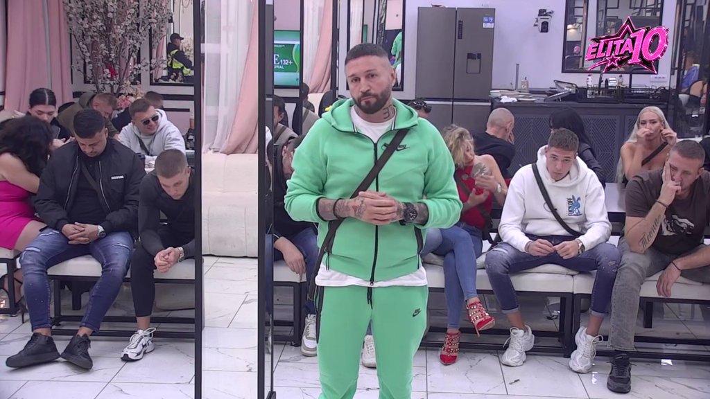 Nije isključeno da će završiti kod njega u krevetu: Ša kao nikad do sad iskritikovao Đukića, smatra da mu je ovo najveći blam do sad (VIDEO)