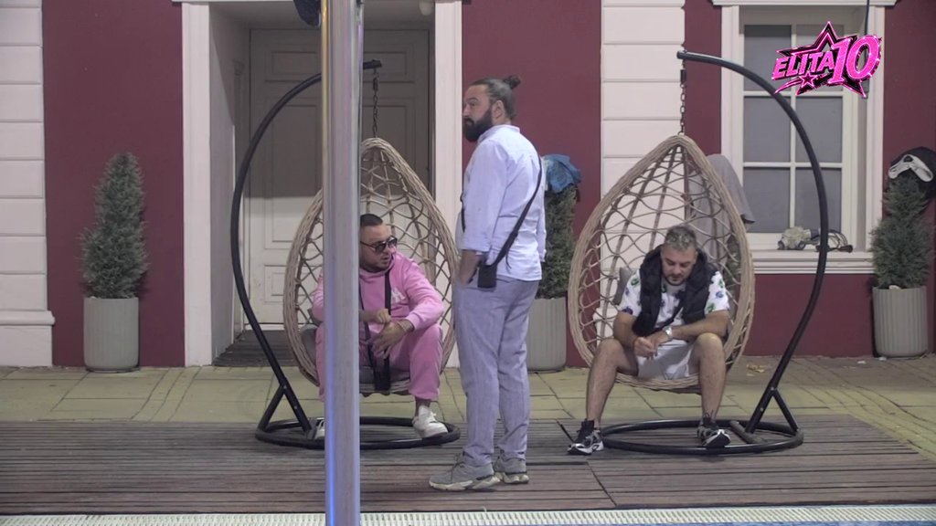 Car već nešto naslutio? Priznao cimerima da je bio rekorder u izolacijama, a zbog ovog poteza se najviše kaje! (VIDEO)