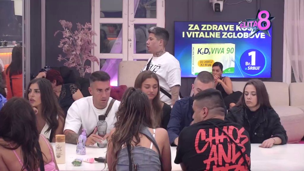 Đedović i Aneli ne spuštaju ratne sekire, Stefani natrljala Matoroj sve na nos, a onda je Peja šokirao sve: Kome sam dao svoje emocije, taj me je najviše i uništio! (VIDEO)
