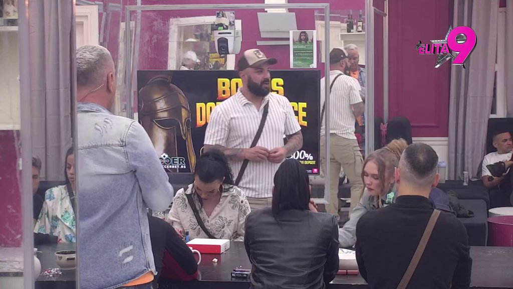 RASKRINKAVANJE AHMIĆA: Luka otkrio sve o dogovoru Site i Asmina, u sve umešana Aneli?! (VIDEO)