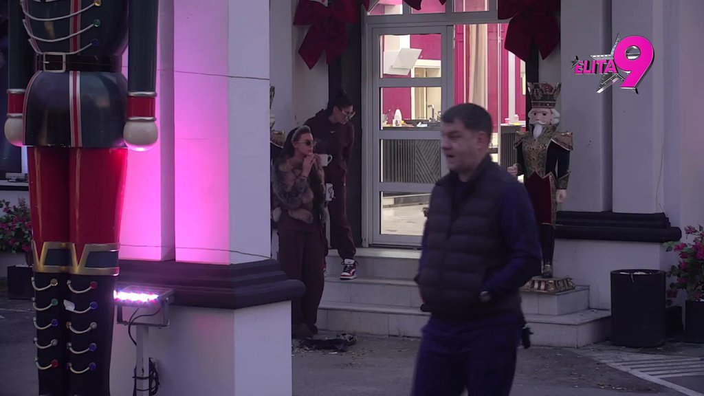 Kao da se ništa nije desilo: Anita i Uroš zakopali ratne sekire, teške reči pale u vodu! (VIDEO)