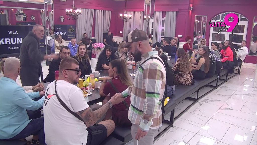 Bez dlake na jeziku: Lepi Mića očitao nikad burtalniju lekciju Luki Vujoviću, Janjuš ga zakucao! (VIDEO)