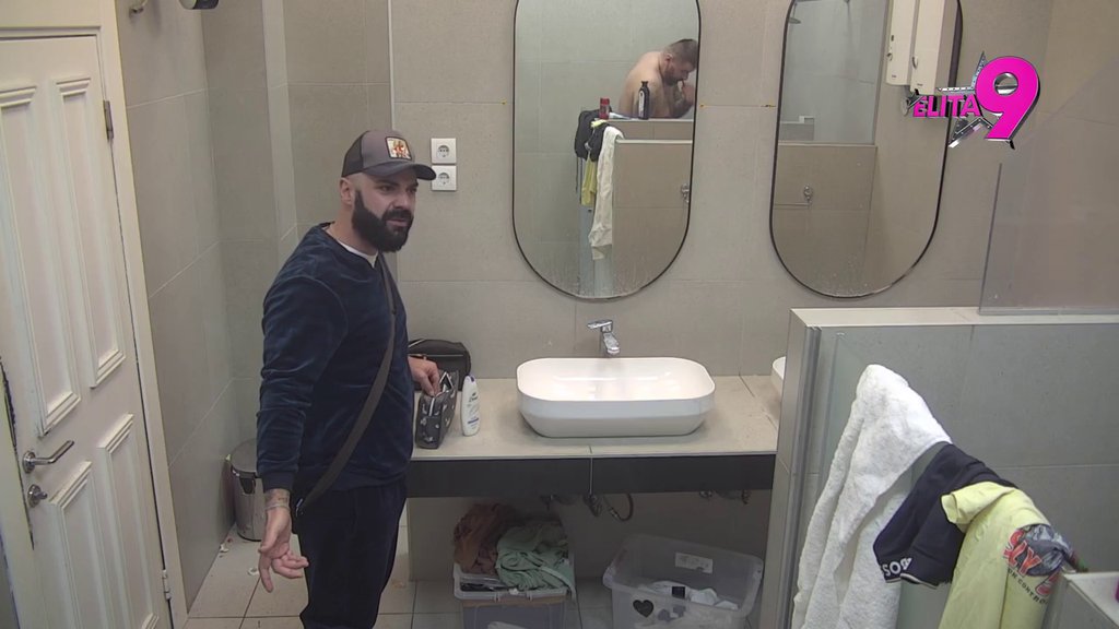 UKLJUČIO CENTRIFUGU! Luka ide redom i svima priča tužnu priču o njegovim problemima sa Anitom, Janjuš NAGRABUSIO! (VIDEO)