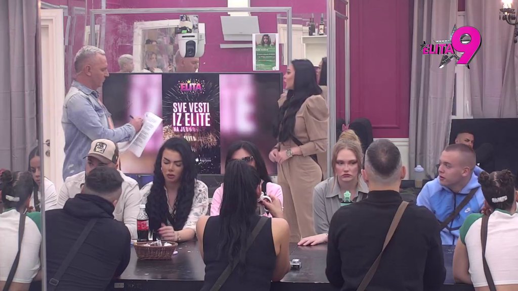 Najveće smeće koje sam srela: Stanija razvezala jezik i urnisala Alibabu, on se zabio u ćošak od blama! (VIDEO)