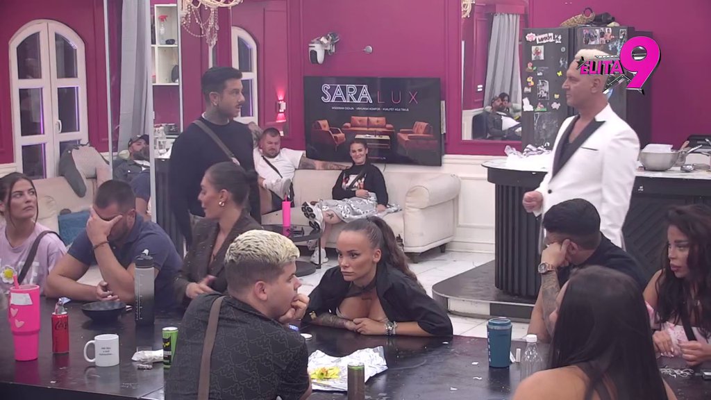 SRAM TE BILO: Đukić više ne krije koliko ga frustriraju Aneline izjave, ona pokušava da ga zavadi sa Anđelom zbog ljubomore prema Boginji! (VIDEO)