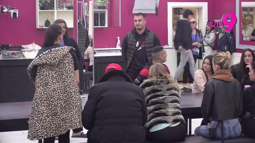 Nova drama trese Belu kuću: Bora Santana saznao da Anstasija iza njegovih leđa gleda Viktora! Promenio sve boje (VIDEO)