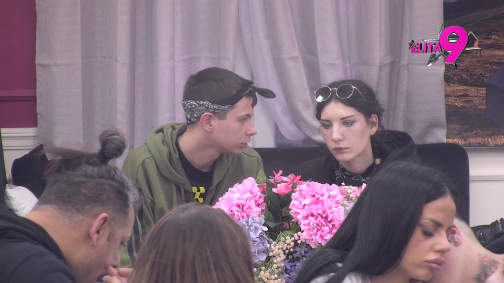 SVI PO MENI UDARAJU, NIKO PO TEBI! Hana zamerila Neriju jer svi nju krive za njegove probleme sa porodicom! (VIDEO)