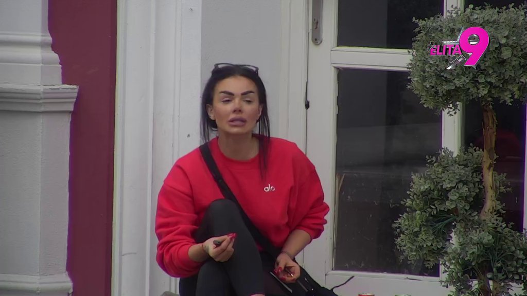 LETI PERJE NA SVE STRANE: Luka i Anita u žestoko okršaju, oboje pokazali da im Anđelovo postojanje DRMA KAVEZ! (VIDEO)