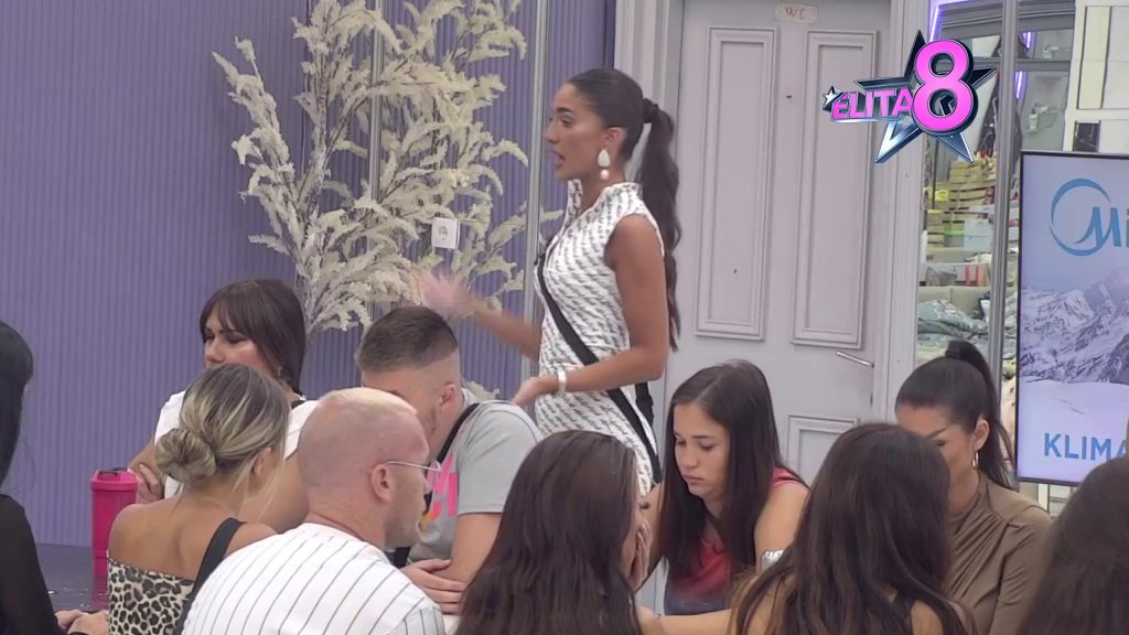 Šok potez Anđele Đuričić: Još jednom dokazala da je sebi važnija od svih, pa odala Gastoza da ne ispadne jadnica! (VIDEO)