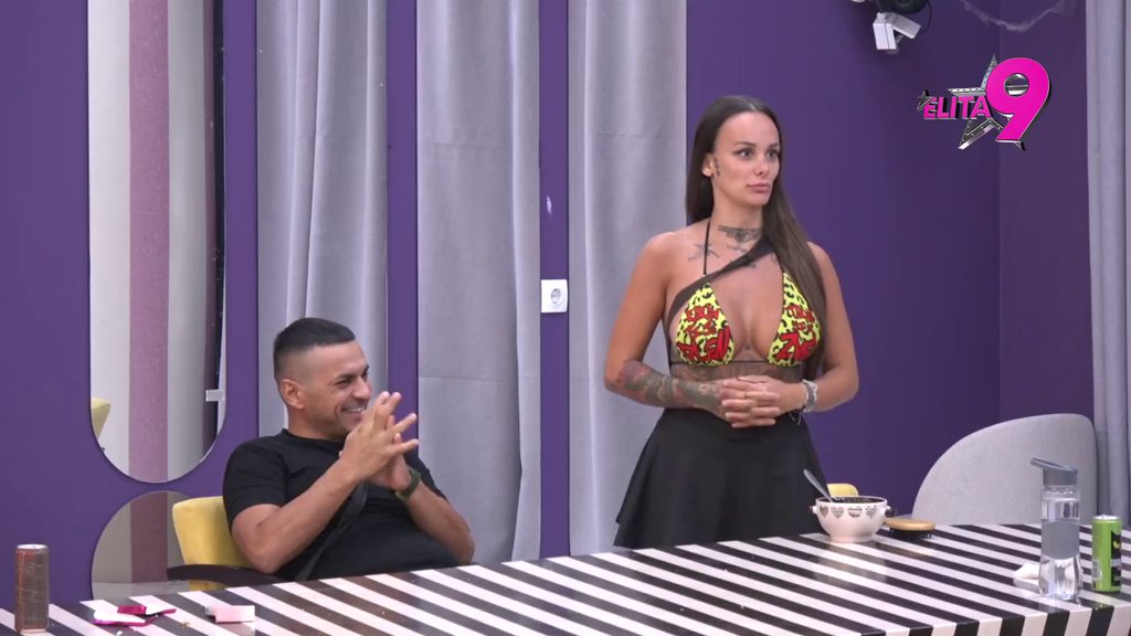 Ne mogu da verujem da sam dozvolila da mi on bude prijatelj! Mina totalno razočarana Borom, Teodora potkačila Aneli: Proganja me i posmatra! (VIDEO)