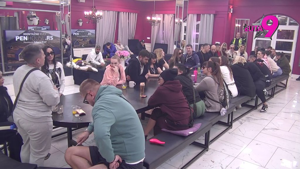 Šok za sam kraj ankete: Matora se složila sa Anđelom! (VIDEO)