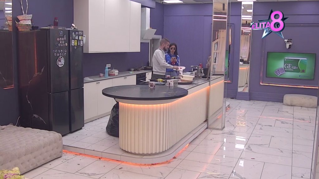 PSIHOPATO: Mimas i Gruja ne pronalaze zajednički jezik, ne planiraju da okončaju svoj rat! (VIDEO)