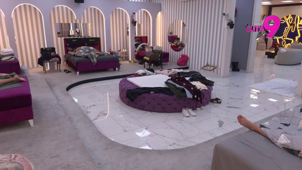 HITNO OGLAŠAVANJE VELIKOG ŠEFA! U Beloj kući muk, kad su čuli ovaj zvuk sve je bilo jasno! (VIDEO)