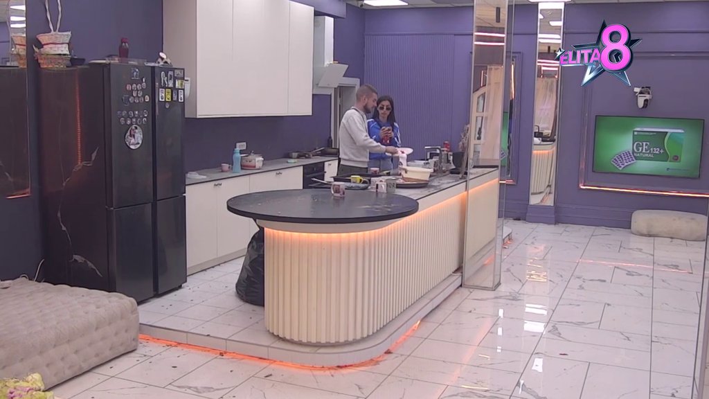 PSIHOPATO: Mimas i Gruja ne pronalaze zajednički jezik, ne planiraju da okončaju svoj rat! (VIDEO)