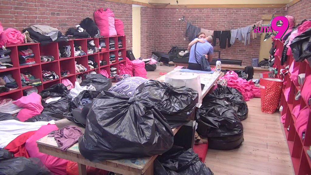 NOVI PAR U ELITI! Murat pao na Sarine čari! Pljušte poljupci u radionici! (VIDEO)