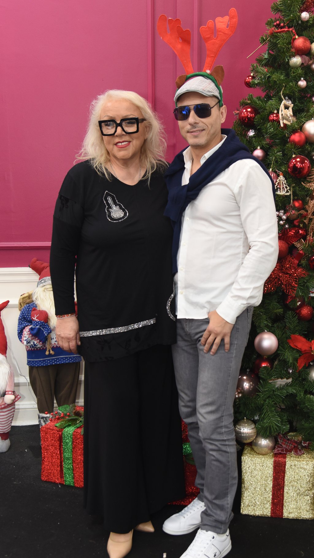 Od prijateljstva decenije do najveće izdaje: Odnos Mikija Dudića i Zorice pukao kao grom iz vedra neba, ali su ipak zagrljeni ušli u 2026. (FOTO)