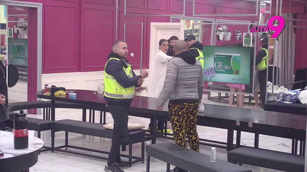 Želim vam da sahranite ćerku: Borinim monstruoznostima nema kraja, haos epskih razmera (VIDEO)