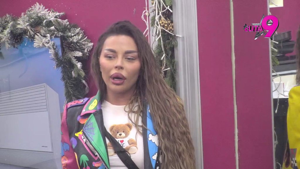 Hvala ti na ovome... Sofija zanemela zbog čestitke svoje majke, otac pozdravio Terzu, a onda se posvađala sa Anđelom: Videli smo kako njen Balkan gori (VIDEO)