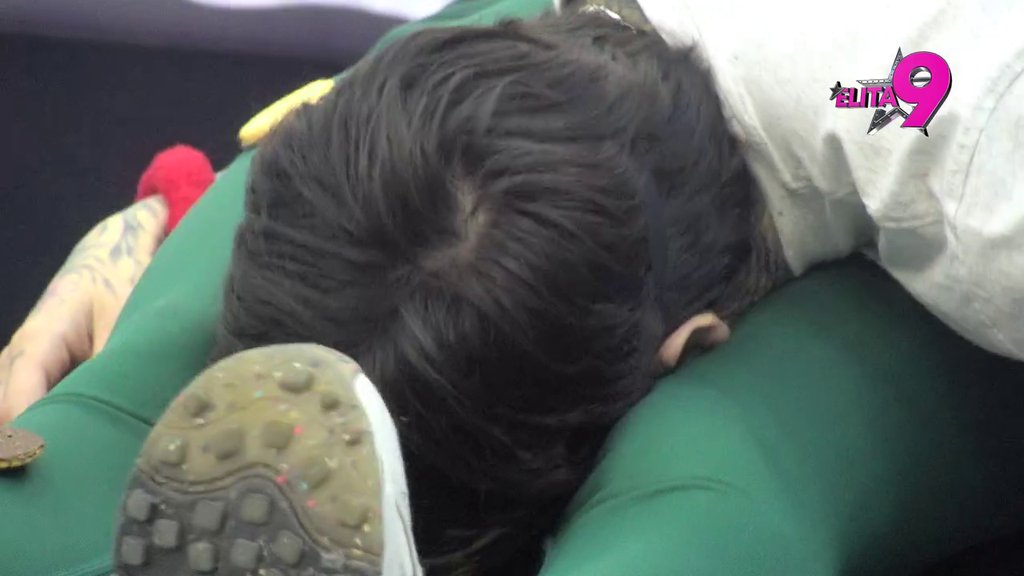 Poslednji ekser u Bebičinom sanduku: Filip usnama vršlja po Teodorinom međunožju, Macanovića korak deli do infarkta! (VIDEO)