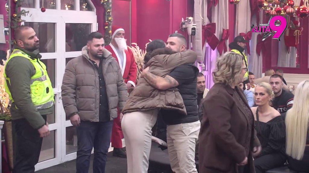 SUOČAVANJE ANELI I DURDŽIĆA: Sudo sasuo Asminu sve u lice, prebacio mu ponašanje, pa obavio razgovor sa Ahmićevom nakon silnih uvreda: NORI TREBA I MAMA I TATA (VIDEO)