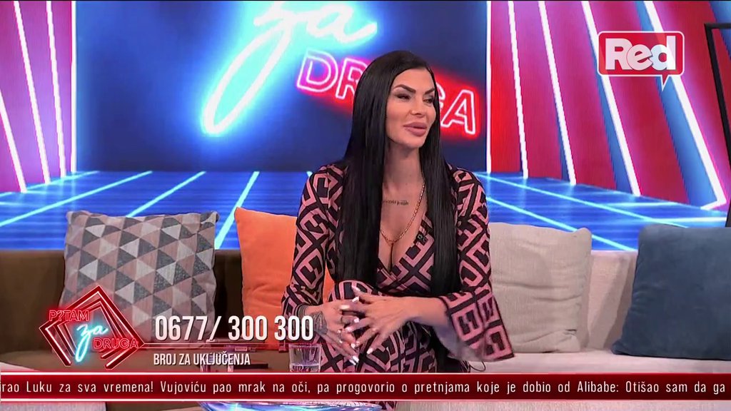 ON JE PSIHO! Šmizla žestoko osudila Asmina, pa brutalno udarila na njegovo roditeljstvo: Vojsku bih stavila da ne vidi dete! (VIDEO)