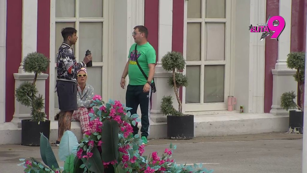TI SI LAK MUŠKARAC: Ivan osuo drvlje i kamenje po Filipu, smatra da nema nikakav kriterijum prilikom biranja žena! (VIDEO)