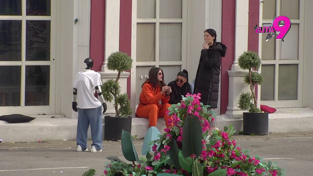 Ponovo sevaju varnice: Anđelo i Boginja se provociraju preko robota Toše! (VIDEO)