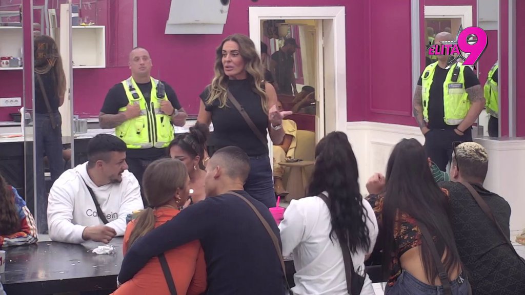 Bukti svađa školskih drugara! Filip se suprotstavio Luki zbog Aneli, Vujović uzvratio: Nisi ti pobedio ako gledaš žene da bi ih... (VIDEO)