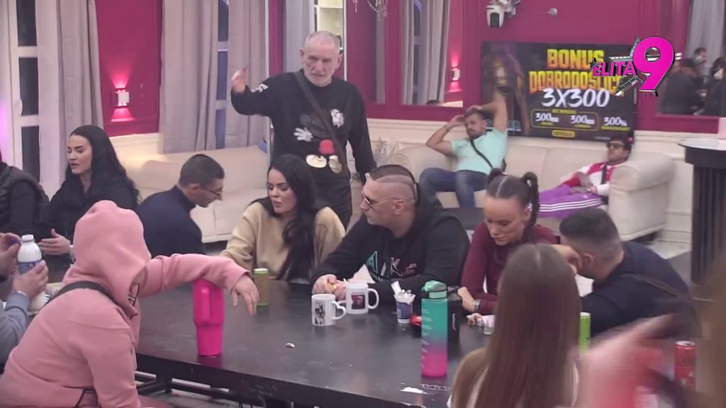 Ovo postaje neizdrživo: Mića i Ivan ušli u treći sat vređanja, više očima ne mogu da se gledaju! (VIDEO)