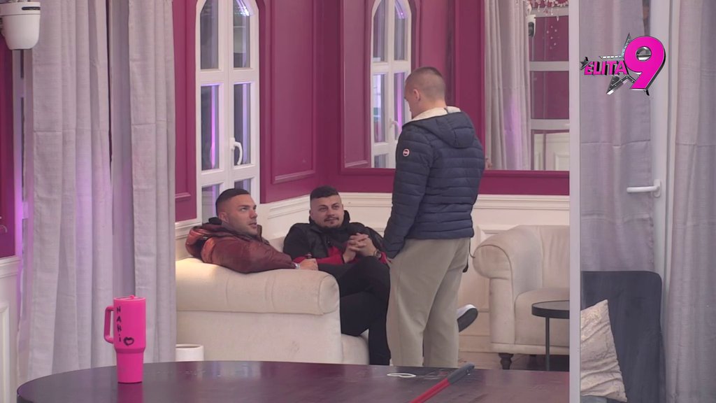 Dačo i Anđelo ne kriju ne trpeljivost jedno prema drugom, pa udaraju jedno drugo na komplekse: Nećeš nikada ići tamo gde sam ja bio! (VIDEO)