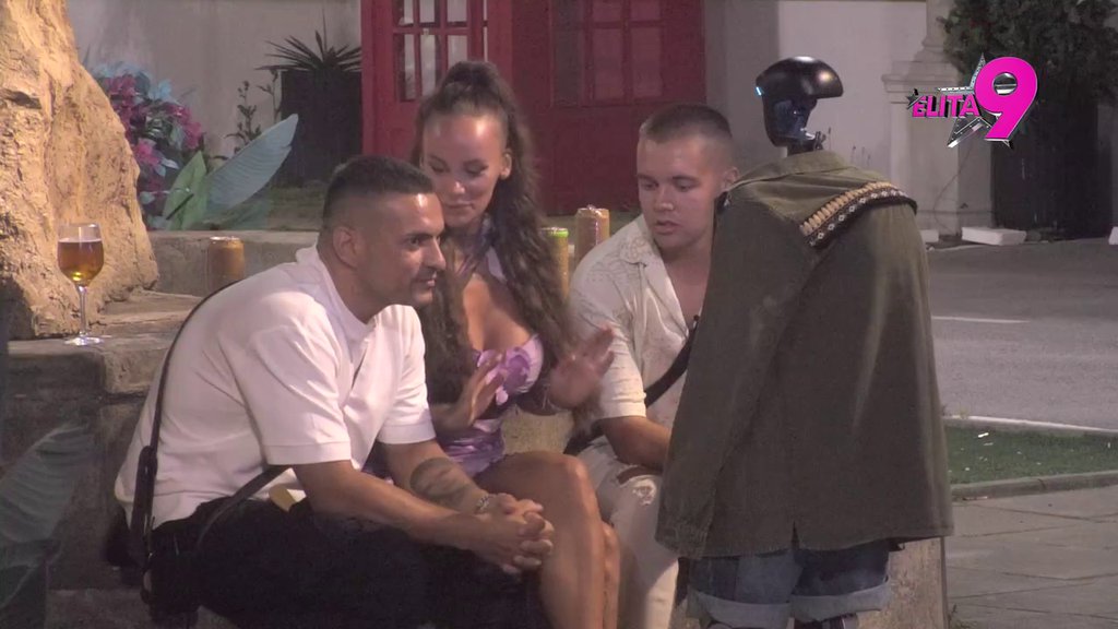 Osmislili pakleni plan: Teodora, Bebica i Dača rešili da izazovu zemljotres u Beloj kući (VIDEO)