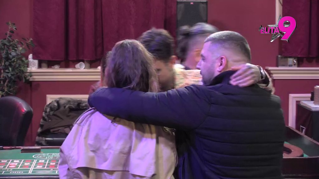 Opet promenio ploču: Alibaba od sutra ponovo postaje zaštitnik Đukića i Teodore, oni umiru od smeha! (VIDEO)