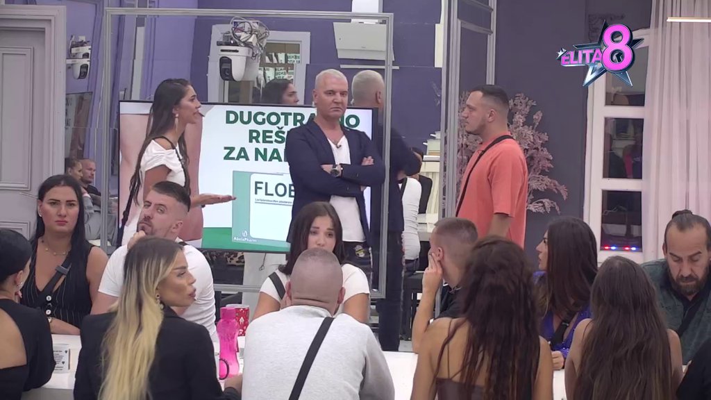 Uhvati tatu, dovedi ga ovde, pa se bacakaj: Gastoz zapenio kao nikad do sada, Anđela ga dovela do ključanja: Ja ti nisam kao bivši dečko, prestani da me poistovećuješ! (VIDEO)