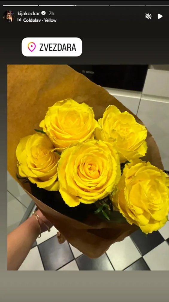 Kija pokazala poklon od dečka, priželjkuje svadbu: Evo čime ju je iznenadio, krije ga kao zmija noge (FOTO)