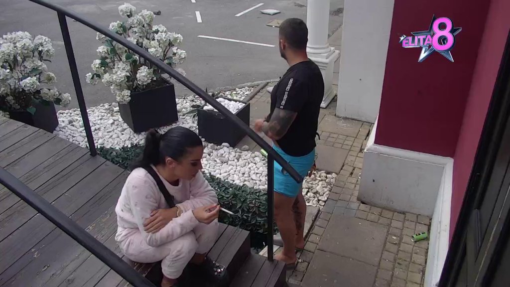 Ponižava me neko koga mogu da zgazim kao vašku: Marko ne dolazi sebi posle sukoba sa Kačavendom, pljuje je na sva usta (VIDEO)