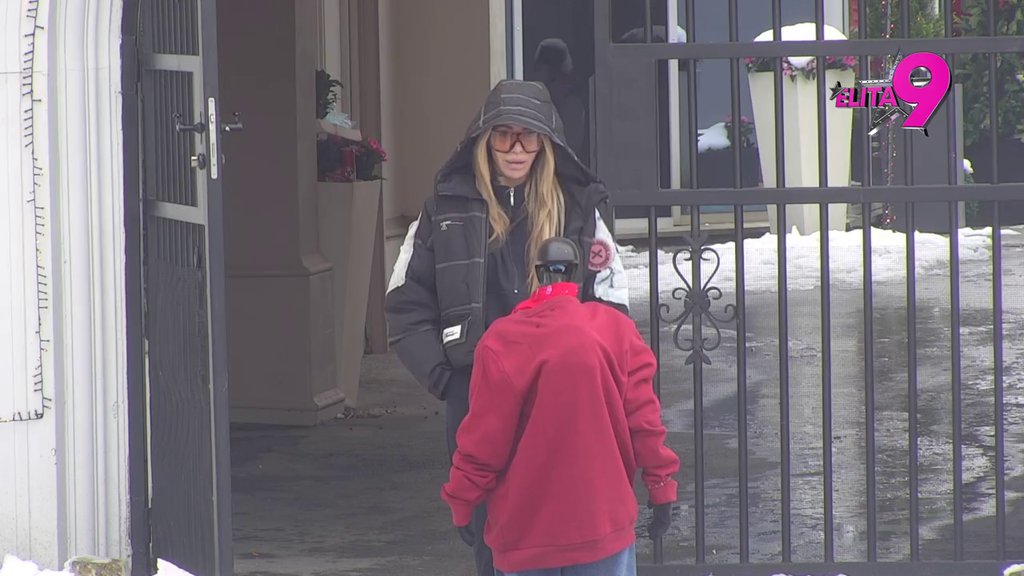 Dokazaću da svakog od njih trojice MOGU IMATI KAD GOD POŽELIM! Aneli rešila da okrene novi list, Asmina, Janjuša i Luku POČINJE DA VRTI OKO MALOG PRSTA! (VIDEO)