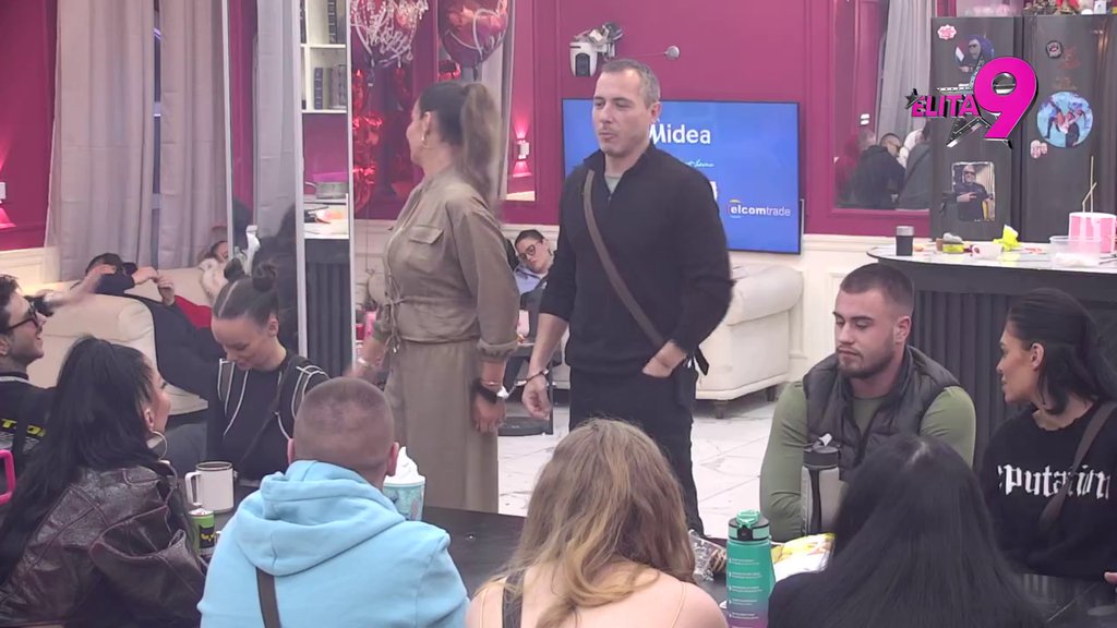 Moli za mrvu pažnje i ljubavi: Jovana traži način da se ponovo približi Maji, ona je iskulirala kao niko nikad! (VIDEO)