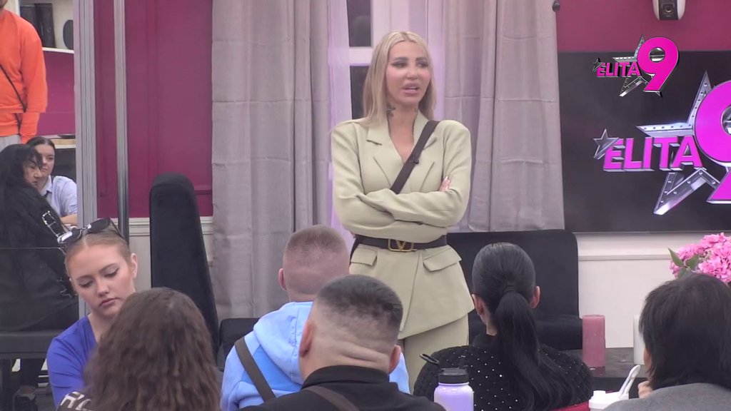 Muk u kući! Aneli progovorila o ljubavnom klipu s Janjušem, priznala da je sve pregledala, ali da ima emocije prema Luki (VIDEO)