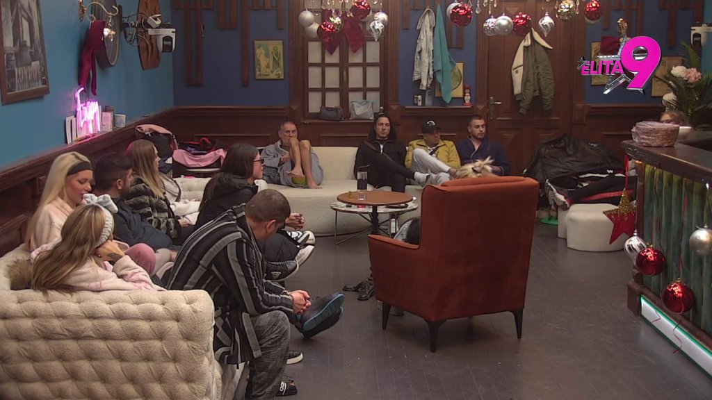 VOLELA BI DA JE ISPAO: Aneli otkrila da ne želi da gleda Luku više, priznala da joj jedna stvar izuzetno smeta (VIDEO)